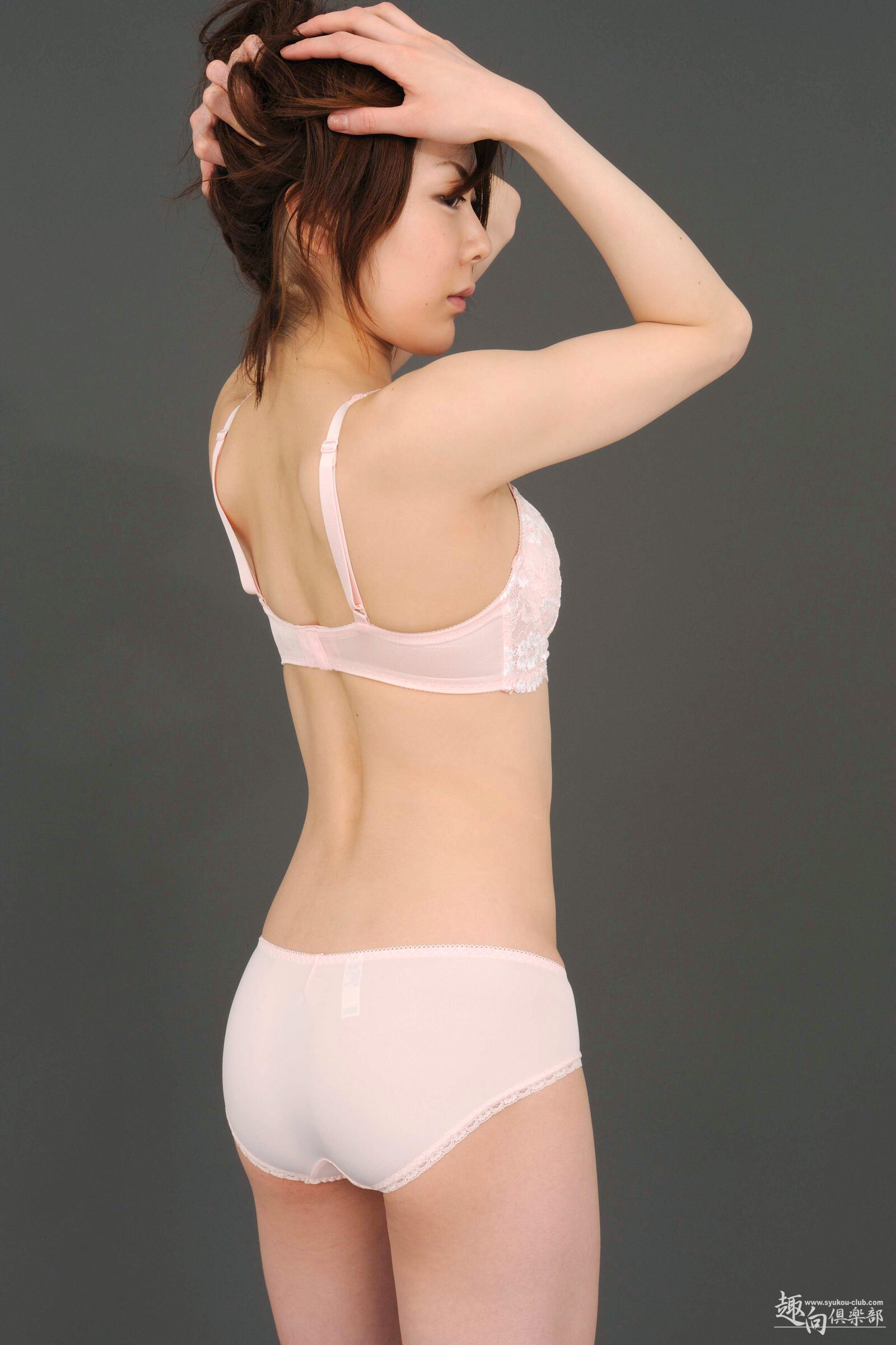 [Syukou-Club] 2013.11.07 Digi-Girl No.152 初脫ぎ素人4 純花しおん 2